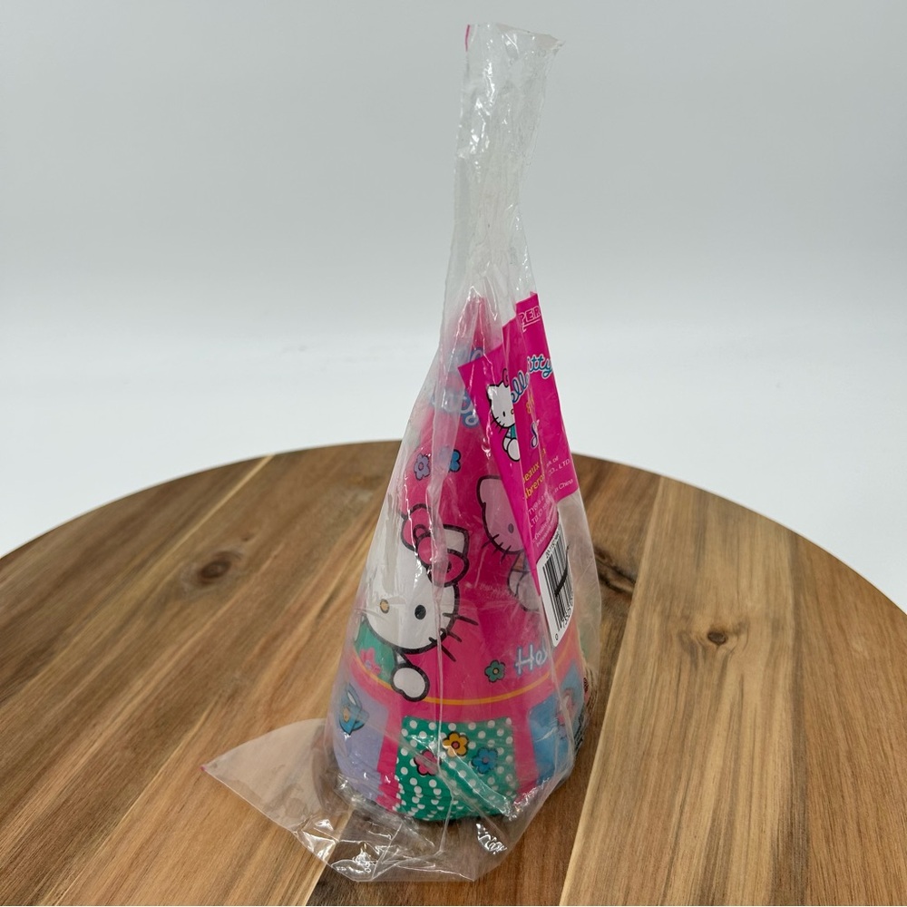 NIP VTG Hello Kitty Sanrio Paper Birthday Party Hats 1999 DEADSTOCK NOS *READ* - Picture 8 of 10